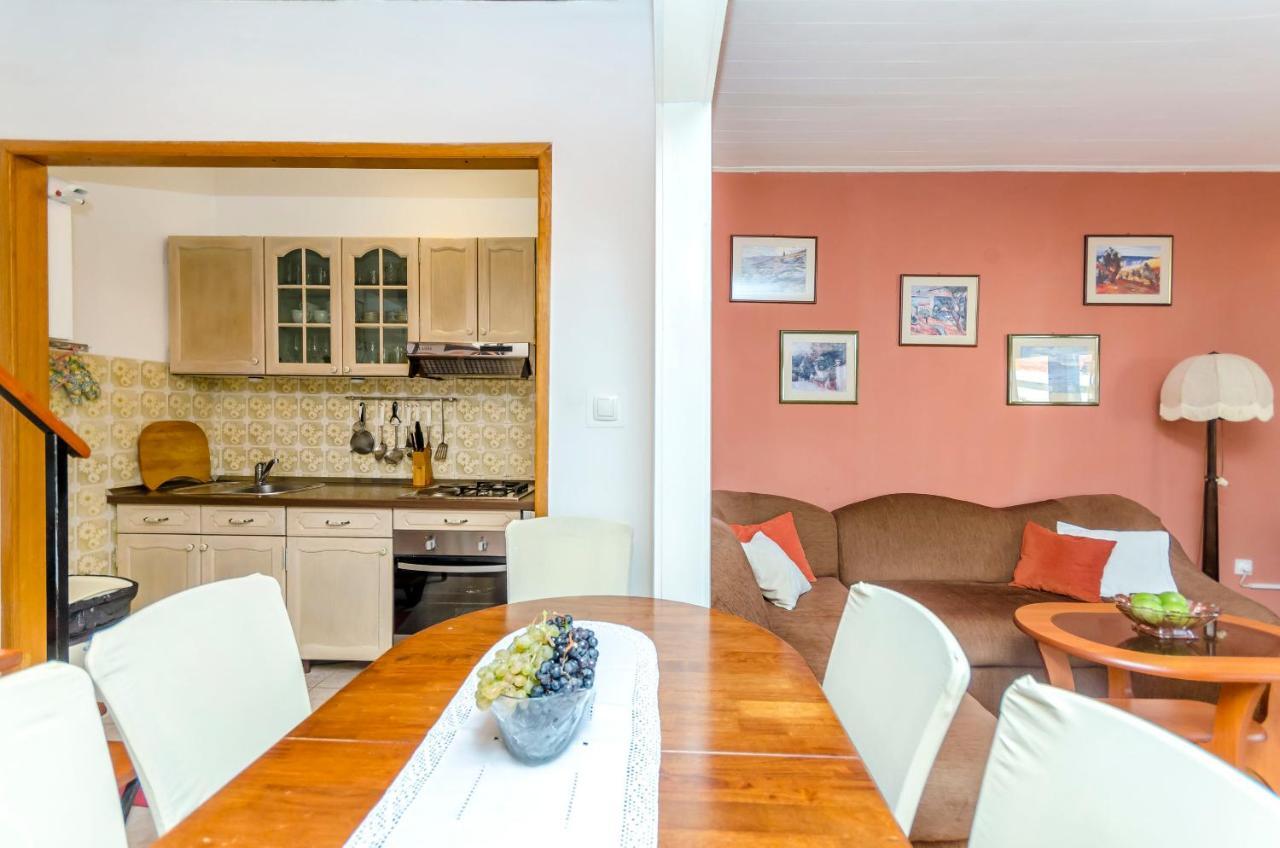 Apartment Buksa Trogir Exteriör bild