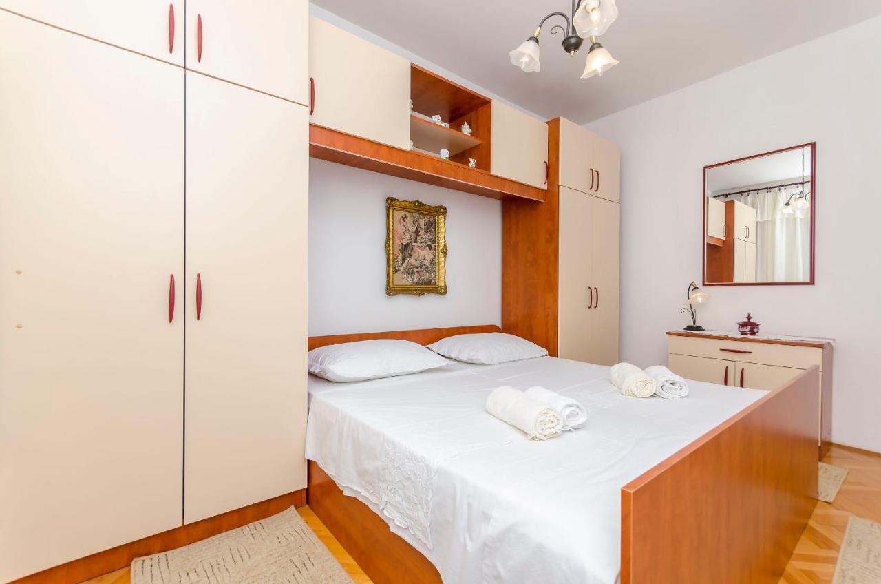Apartment Buksa Trogir Exteriör bild
